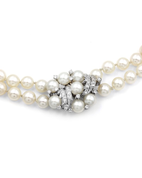 Pearl Necklace with Diamond Clasp in Gold